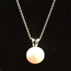 Honora Pearl Pendant Necklace